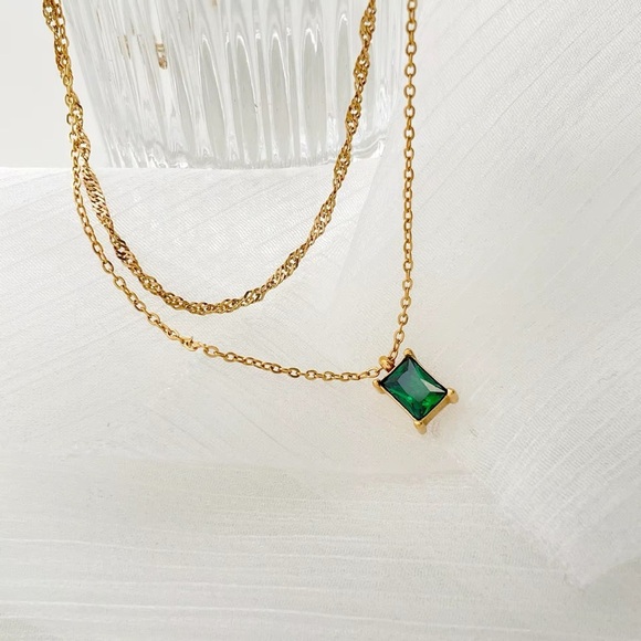 18K Gold Plated - Green Pendant Necklace - Gold Jewelry - Picture 2 of 7